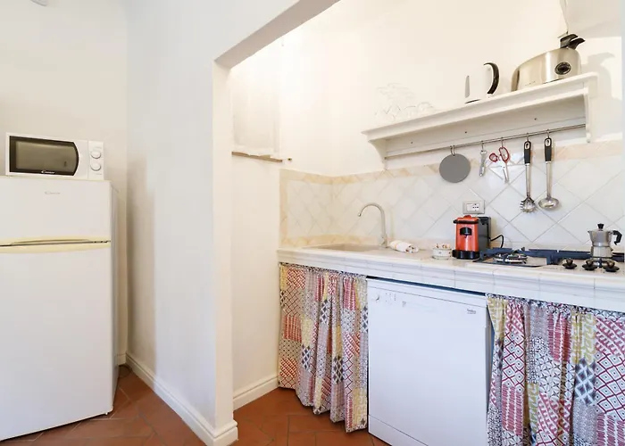 Guesthost - Charme In The Historic Centre Of *