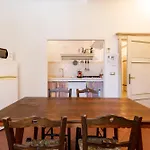 Appartement Guesthost - Charme In The Historic Centre Of