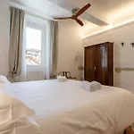 Guesthost - Charme In The Historic Centre Of * Sienne