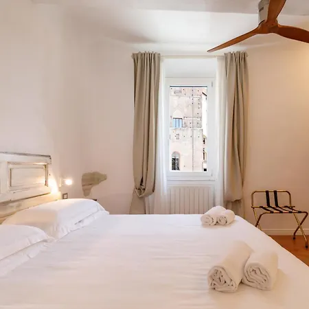 Lejlighed Guesthost - Charme In The Historic Centre Of Siena
