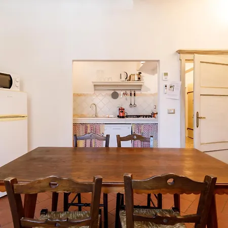 Apartmán Guesthost - Charme In The Historic Centre Of