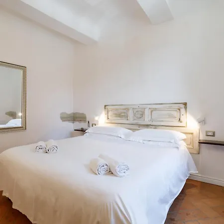 Apartmán Guesthost - Charme In The Historic Centre Of