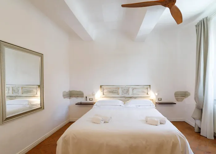 Guesthost - Charme In The Historic Centre Of Apartamento Siena